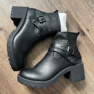 Black Platy ankle booties